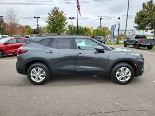 Chevrolet Blazer 2020 LT 4dr SUV con 1LT