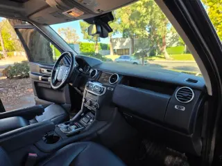 2016 Land Rover LR4