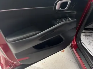 Kia Sorento 2023 LX 4dr SUV