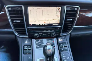 2014 Porsche PANAMERA