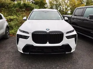 BMW X7 2023 AWD xDrive40i 4dr Vehículo de Actividad Deportiva de 4 puertas