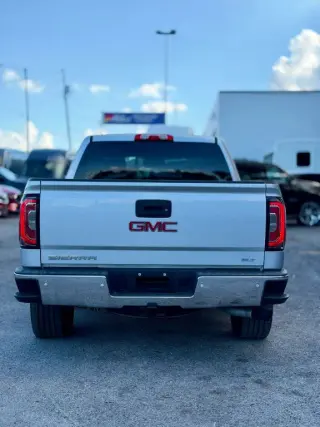 2017 Gmc SIERRA 1500 CREW CAB
