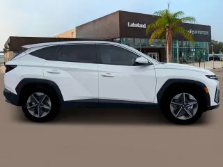 Hyundai TUCSON 2026 SEL 4dr SUV