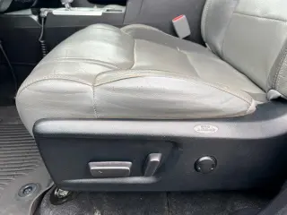 Toyota Tundra 2021 4x4 Limitado 4dr CrewMax Cab Pickup SB