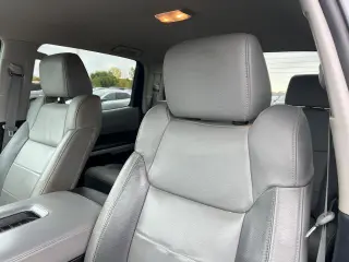 Toyota Tundra 2021 4x4 Limitado 4dr CrewMax Cab Pickup SB