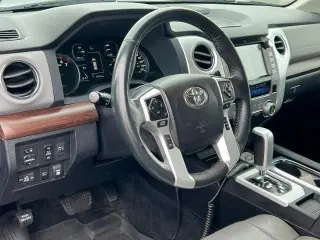 Toyota Tundra 2021 4x4 Limitado 4dr CrewMax Cab Pickup SB