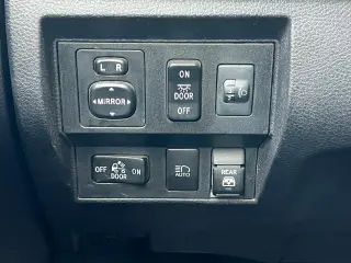 Toyota Tundra 2021 4x4 Limitado 4dr CrewMax Cab Pickup SB