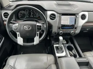 Toyota Tundra 2021 4x4 Limitado 4dr CrewMax Cab Pickup SB