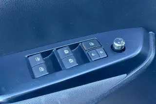 Toyota Highlander 2017 LE 4 SUV (2.7L I4)