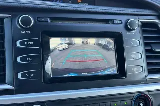 Toyota Highlander 2017 LE 4 SUV (2.7L I4)
