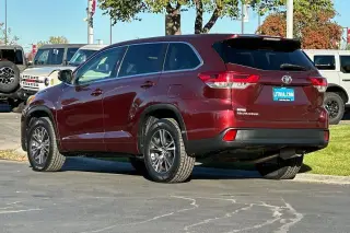 Toyota Highlander 2017 LE 4 SUV (2.7L I4)
