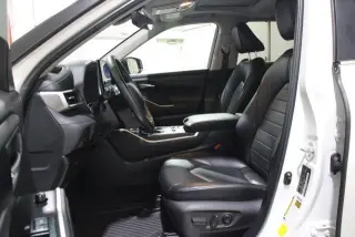 Toyota Highlander 2024 XLE 4dr SUV
