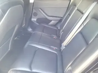 Tesla Model Y 2024 AWD Long Range 4dr Crossover