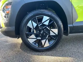 Hyundai KONA 2025 AWD SEL 4dr Crossover