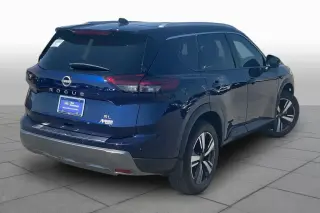 Nissan Rogue 2025 SL 4dr Crossover