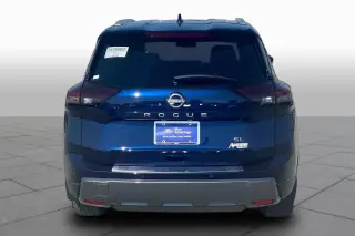 Nissan Rogue 2025 SL 4dr Crossover