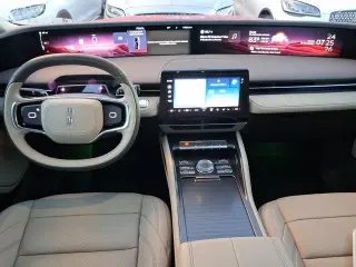 Lincoln Nautilus 2024 AWD Premiere 4dr SUV
