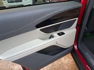 Lincoln Nautilus 2024 AWD Premiere 4dr SUV