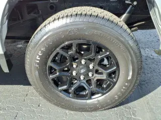 Ford F-150 2024 4x4 XLT 4 puertas SuperCrew 5.5 pies. SB