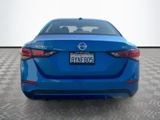 Nissan Sentra 2021 SV 4dr Sedán