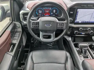 Ford F-150 2023 4x4 Lariat 4dr SuperCrew 5.5 ft. SB