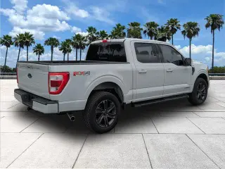 Ford F-150 2023 4x4 Lariat 4dr SuperCrew 5.5 ft. SB