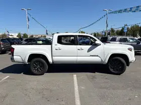 Toyota Tacoma 2023 4x2 TRD Off-Road 4dr Double Cab 5.0 ft SB