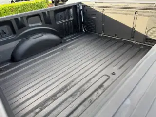 Ford F-150 2023 4x4 XL 4dr SuperCrew 5.5 ft. SB