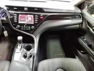 Toyota Camry 2020 LE 4dr Sedán