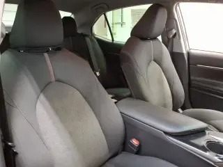 Toyota Camry 2020 LE 4dr Sedán