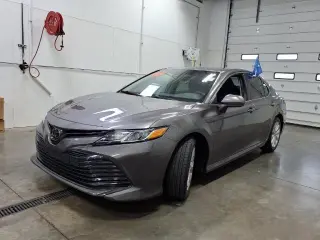 Toyota Camry 2020 LE 4dr Sedán