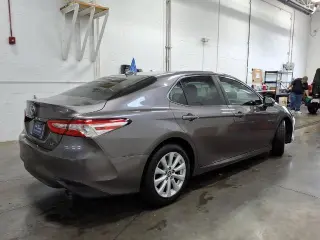 Toyota Camry 2020 LE 4dr Sedán