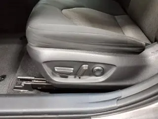 Toyota Camry 2020 LE 4dr Sedán