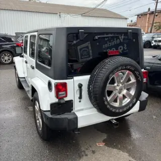 2016 Jeep Wrangler Unlimited Sahara 4WD