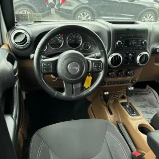 2016 Jeep Wrangler Unlimited Sahara 4WD