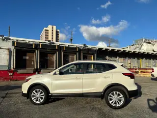 2017 Nissan Rogue Sport FWD SV