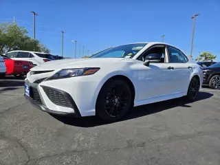 Toyota Camry 2022 SE 4dr Sedán