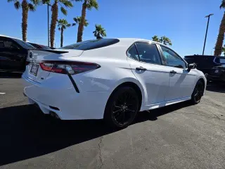 Toyota Camry 2022 SE 4dr Sedán