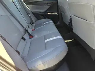 Toyota Camry 2025 SE 4dr Sedan