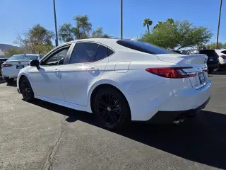 Toyota Camry 2025 SE 4dr Sedan