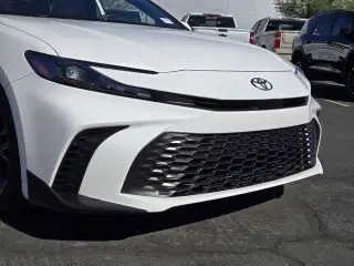 Toyota Camry 2025 SE 4dr Sedan