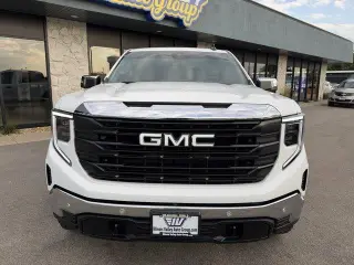 GMC Sierra 1500 2026 4x4 Pro 2dr Cabina Regular 8 ft. LB