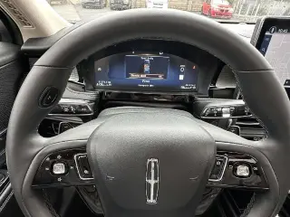 Lincoln Corsair 2023 AWD Estándar 4 puertas SUV