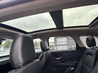 Lincoln Corsair 2023 AWD Estándar 4 puertas SUV