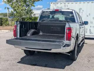 Ford F-150 2025 4x2 XLT 4dr SuperCrew 5.5 ft. SB