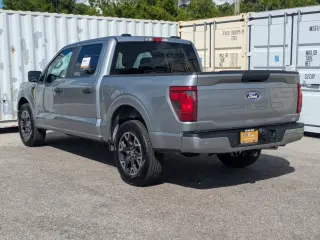 Ford F-150 2024 4x2 STX 4dr SuperCrew 5.5 ft. SB
