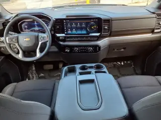 Chevrolet Silverado 1500 2024 4x4 LT 4dr Crew Cab 5.8 ft. SB w/2FL