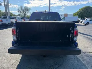 Toyota Tacoma 2022 4x4 TRD Sport 4dr Double Cab 5.0 ft SB 6A