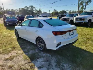 Kia Forte 2023 LXS Sedán 4 puertas
