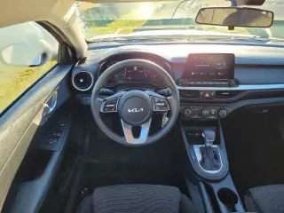 Kia Forte 2023 LXS Sedán 4 puertas